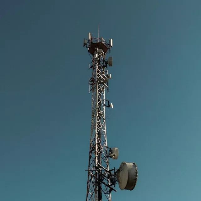 Mobile & Connectivity Mobile & Connectivity